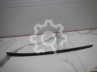 Молдинг стекла лобового Ford Focus III 2011 - 2019