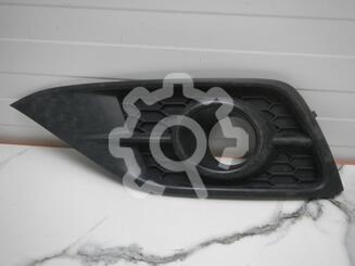 Решетка в бампер Honda CR-V IV 2012 - 2018