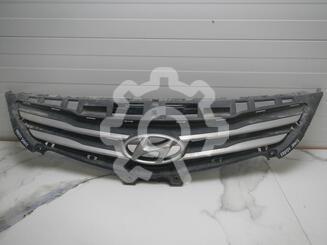 Решетка радиатора Hyundai Solaris I 2010 - 2017