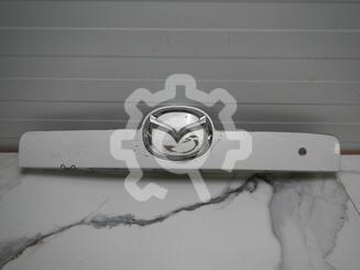 Накладка двери багажника Mazda CX-7 2006 - 2012