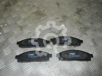 Колодки тормозные передние к-кт Mitsubishi L200 IV 2006 - 2015