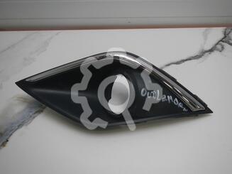 Рамка фары противотуманой левой Mitsubishi Outlander III 2012 - 2024