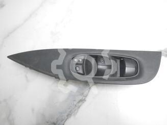 Блок управления стеклоподъемниками Nissan X - Trail (T32) c 2014 г.