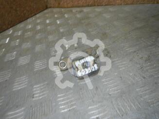 Петля двери багажника Nissan Micra III [K12] 2002 - 2010