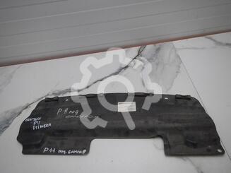 Накладка (кузов наружные) Nissan Primera P11E 1996 - 2002