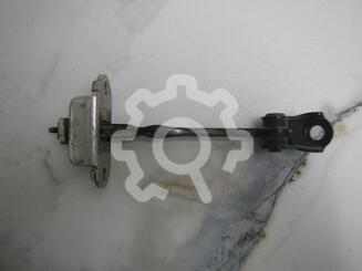 Ограничитель двери Nissan Qashqai (J10) 2006 - 2014