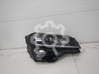 Фара правая Skoda Karoq I 2017 - н.в.