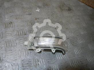 Указатель поворота Toyota Auris (E15) 2006 - 2012
