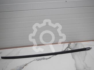 Молдинг стекла лобового Toyota Camry VIII [XV70] 2017 - н.в.