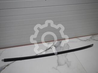 Молдинг стекла лобового Toyota Camry VIII [XV70] 2017 - н.в.