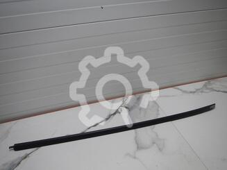 Молдинг стекла лобового Toyota Camry VIII [XV70] 2017 - н.в.