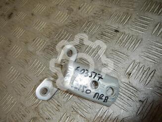 Петля двери Toyota Corolla X [E14, E150] 2006 - 2013