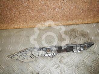 Кронштейн бампера заднего Toyota Corolla X [E14, E150] 2006 - 2013