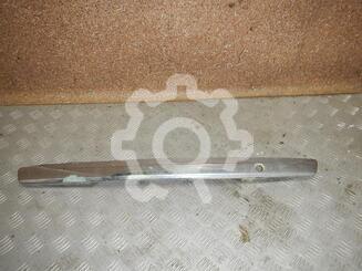 Накладка крышки багажника Toyota Corolla X [E14, E150] 2006 - 2013