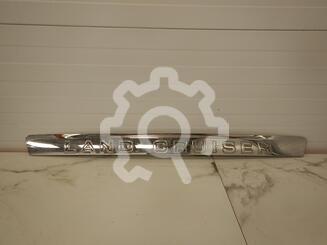 Накладка двери багажника Toyota Land Cruiser [200] 2007 - 2021
