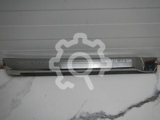 Молдинг двери задней правой Toyota Land Cruiser [200] 2007 - 2021