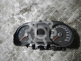 Панель приборов Volkswagen Polo V (Sedan RUS) 2011 - 2020