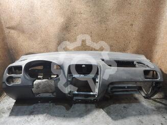 Торпедо Volkswagen Polo V (Sedan RUS) 2011 - 2020