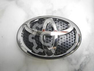 Эмблема Toyota RAV 4 IV [CA40] 2012 - 2019