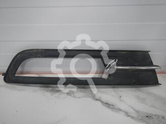 Рамка фары противотуманой правой Volkswagen Passat [B8] с 2015 г.