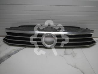 Решетка радиатора Volkswagen Passat [B8] с 2015 г.