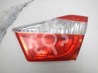Фонарь задний внутренний правый Toyota Camry VII [XV50] 2011 - 2018