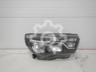 Фара правая Lada Vesta 2015 - н.в.