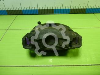 Суппорт передний правый Ford Fusion 2002 - 2012