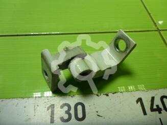 Петля двери Skoda Octavia [A7] III 2013 - 2020