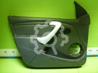 Обшивка двери передней левой Lada Largus 2012 - н.в.