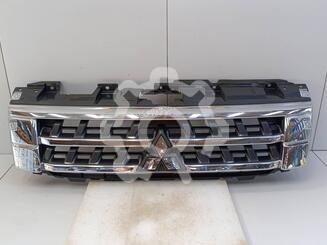 Решетка радиатора Mitsubishi Pajero/Montero (V8, V9) c 2007 г.