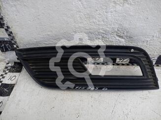 Рамка фары противотуманой левой Audi A4 IV [B8] 2007 - 2015
