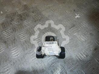 Кронштейн крыла Chevrolet Orlando 2010 - 2015