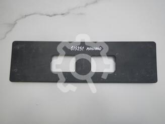 Накладка бампера переднего Geely Monjaro I 2021 - н.в.