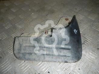 Брызговик передний правый Hyundai Grand Starex 2007 - н.в.