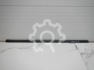 Накладка стекла заднего правого Kia Rio II 2005 - 2011