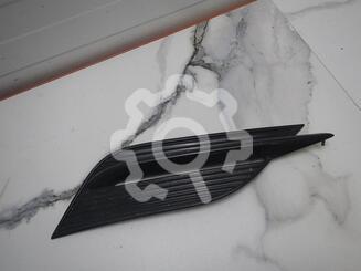 Накладка бампера переднего Lexus LX III 2007 - н.в.