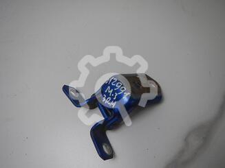 Петля двери Mazda 3 I [BK] 2003 - 2009