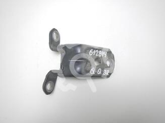 Петля двери Nissan Qashqai (J10) 2006 - 2014