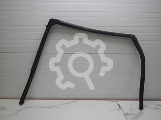 Уплотнитель стекла двери Nissan Qashqai (J10) 2006 - 2014