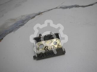 Петля двери багажника Nissan Qashqai (J10) 2006 - 2014