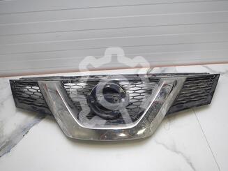 Решетка радиатора Nissan X - Trail (T32) c 2014 г.