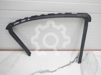 Уплотнитель стекла двери Nissan Juke (F15) c 2011 г.