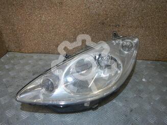 Фара левая Peugeot 1007 2005 - 2009