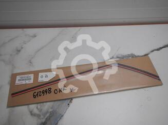 Уплотнитель стекла двери Toyota C - HR I 2016 - н.в.