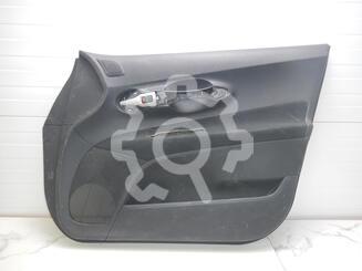 Обшивка двери передней правой Toyota Auris (E15) 2006 - 2012