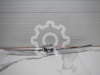 Накладка крышки багажника Toyota Camry VII [XV50] 2011 - 2018