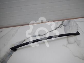 Направляющая стекла двери Toyota Camry VIII [XV70] 2017 - н.в.