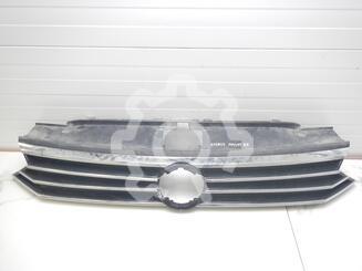 Решетка радиатора Volkswagen Passat [B8] с 2015 г.