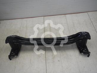 Усилитель переднего бампера Volkswagen Touareg II 2010 - н.в.